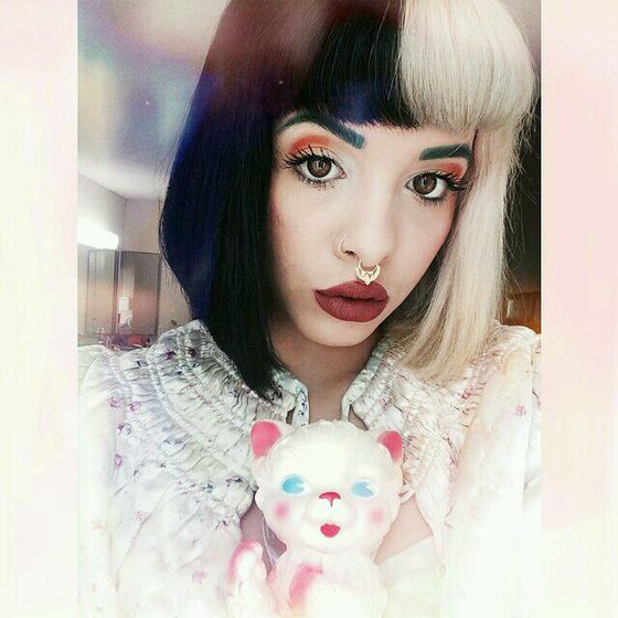 Melanie Martinez 牙缝妹