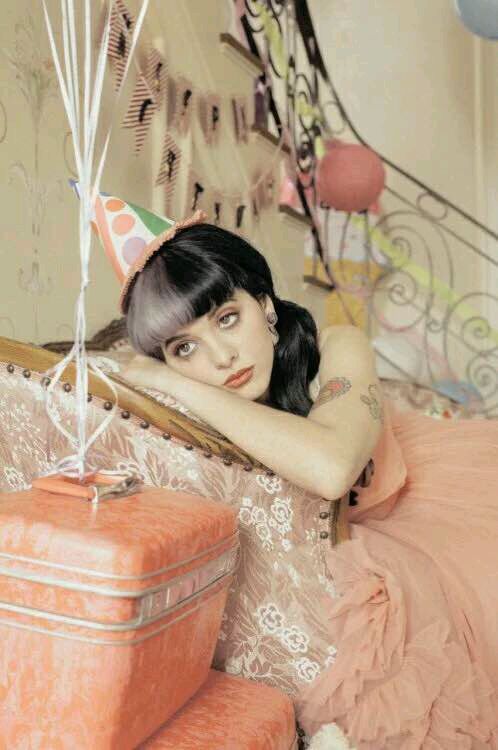 Melanie Martinez 牙缝妹