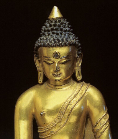 瑞士巴塞尔文化博物馆：18世纪西藏佛像《药师佛坐像》