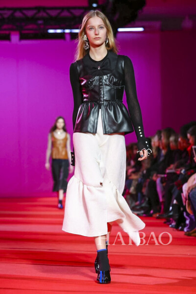 2017秋冬纽约时装周：菲利林3.1 (3.1 Phillip Lim) 女装秀