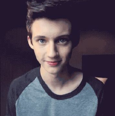 troye sivan 戳爷 一波老图