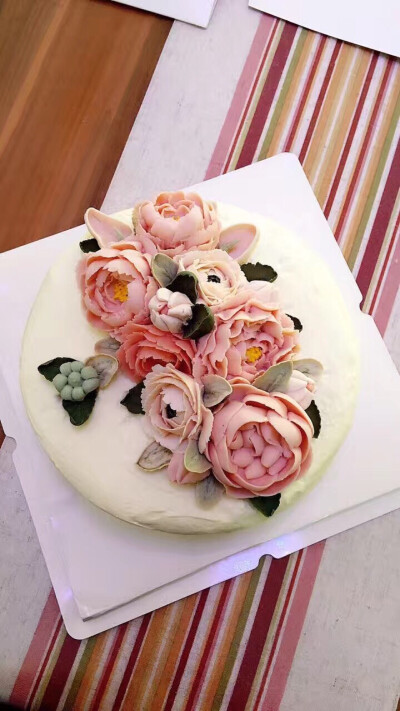 豆沙裱花蛋糕