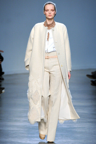 Vanessa Bruno F/W2011一身白的优雅