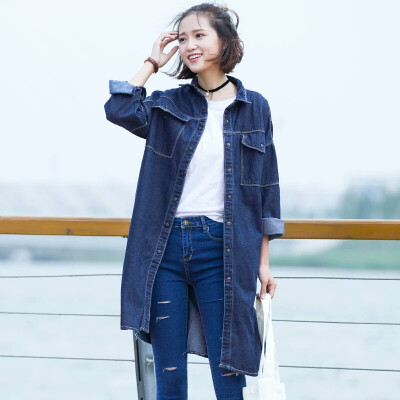 深蓝牛仔外套（长）+白T+破洞牛仔紧身裤