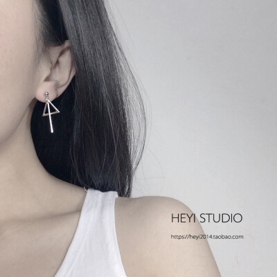 荷意HEYISTUDIOS925纯银时尚百搭几何三角形直条耳环韩版简约短款