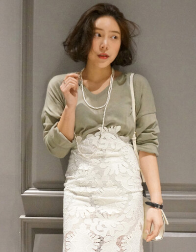 韩国2017春季韩版女装上衣V领套头长袖薄纯色打底针织衫