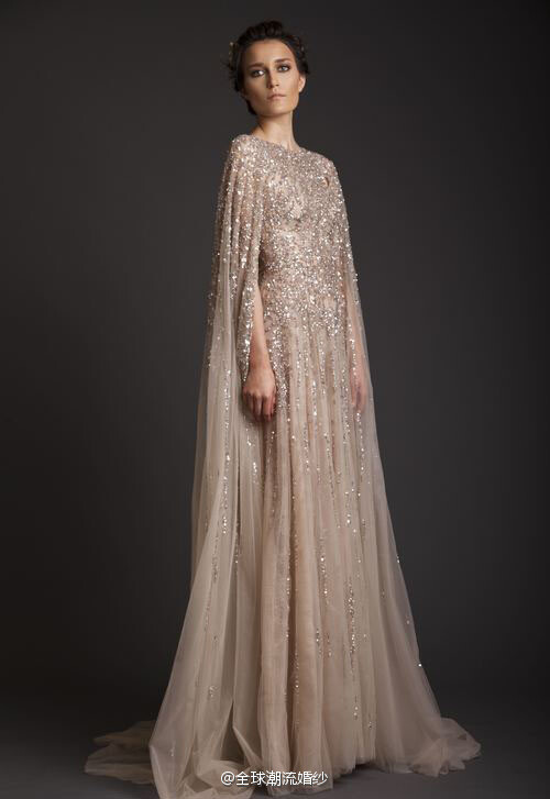 Krikor Jabotian 2014 SS｜师从Elie Saab的黎巴嫩年轻设计师Krikor Jabotian，设计的这一系列充满了高傲又奢华的宫廷女王气势，美die了~ ​