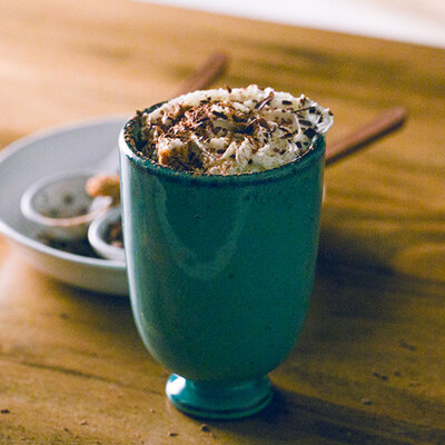 朵颐创意花茶杯果茶杯水杯高脚杯冰淇淋杯陶瓷杯家用水杯可爱杯子