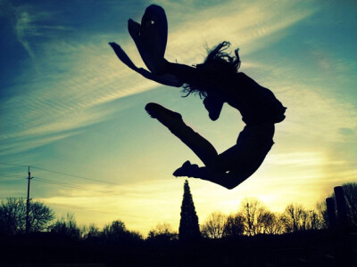 绝美的意境剪影摄影图片