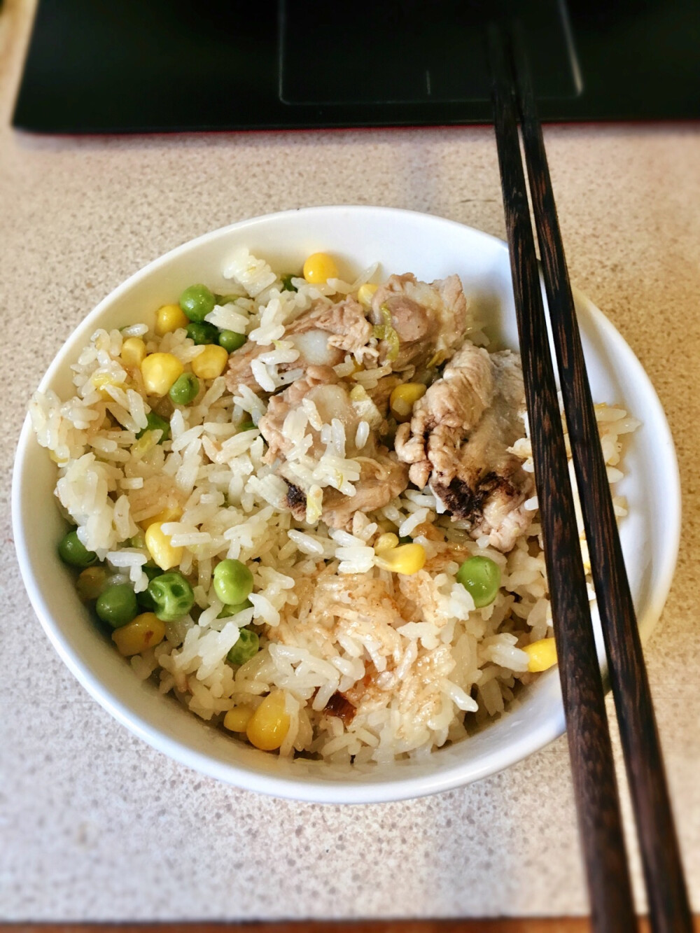 排骨焖饭