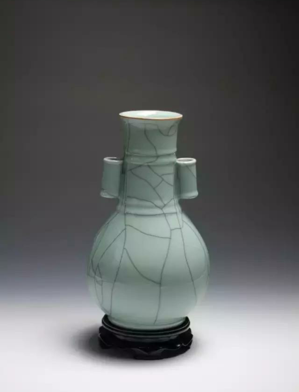 名瓷大师叶宏明遗作赏析 《官窑龙耳瓶》