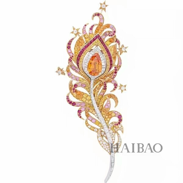 梵克雅宝VCA (Van Cleef & Arpels) Ballet Precieux高级珠宝系列珠宝
Plume Oiseau de Feu胸针