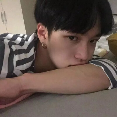 男头 女头 动漫头像 壁纸 二次元 萌图 情侣头像 小清新 黑白 森系