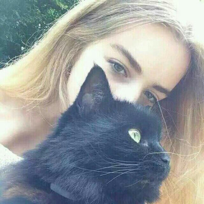 by 杨宁宁后来砸了酒瓶也没换回清醒 醉的心甘情愿