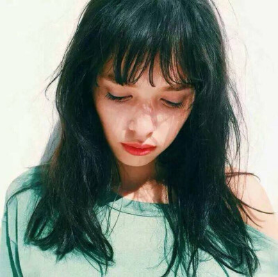 by 杨宁宁后来砸了酒瓶也没换回清醒 醉的心甘情愿