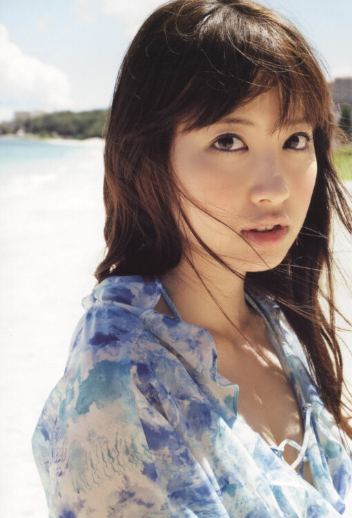 来源：小嶋陽菜1st寫真_Kojiharu_看图_小嶋阳菜吧_百度贴吧