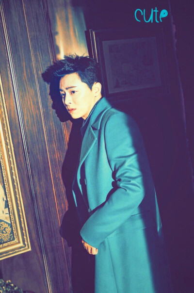 帅帅的曹政奭 么么