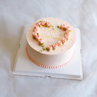 粉粉蛋糕 喜欢的可以微博私信@邓李佳ai