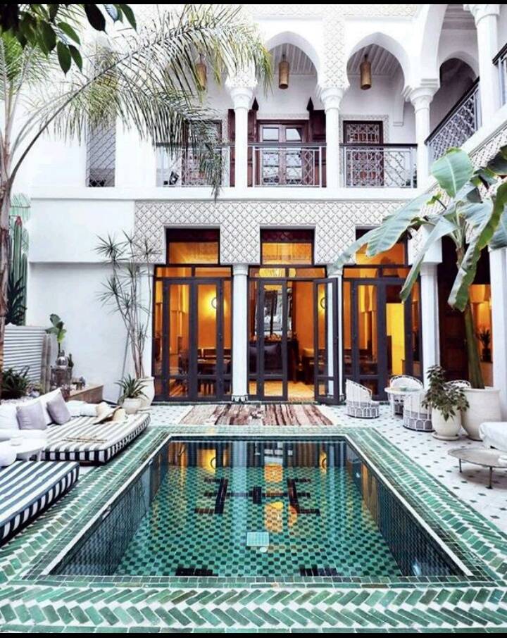 Riad Yasmine（亚斯曼摩洛哥传统庭院住宅）
