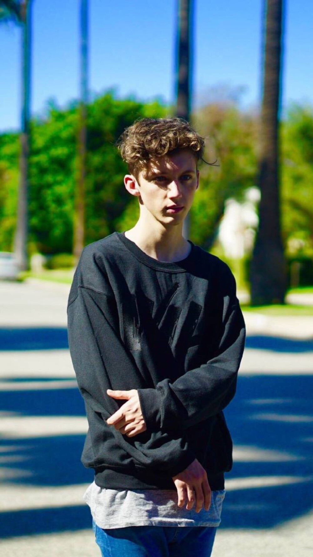 向全世界安利最好的troyesiven戳爷