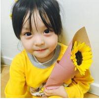 小孩搞怪，喜欢可以关注我喔！定时更新！