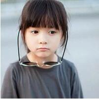 小孩搞怪，喜欢可以关注我喔！定时更新！