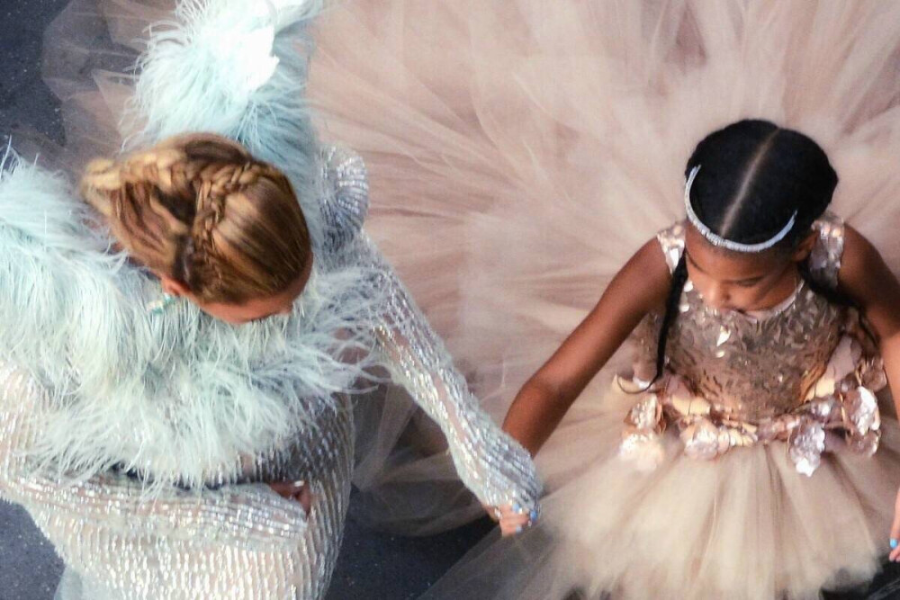 Beyonce in Francesco Scognamiglio haute couture and Blue Ivy Carter in a custom made dress by Mischka Aoki with Bergdorf Goodman jewelry at the 2016 VMAs. ​​​