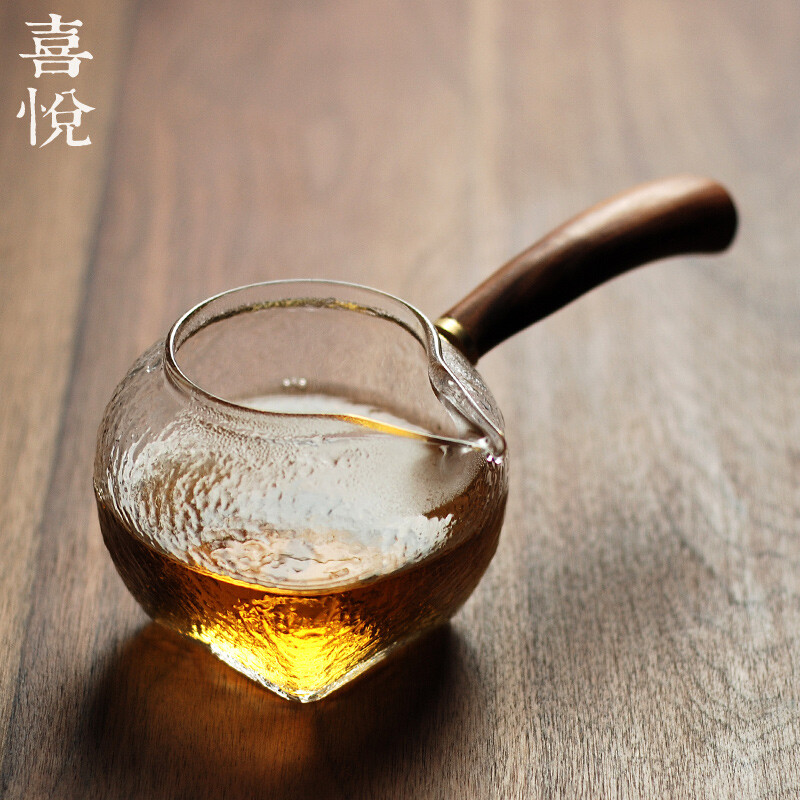 喜悦茶铺 侧把日式玻璃公道杯 高档锤纹玻璃茶海檀木木手柄匀杯