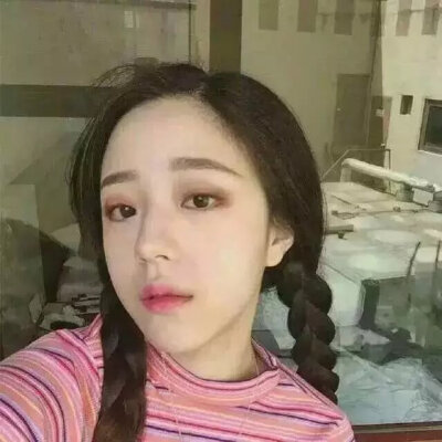 网名-少女收容所
个签-少女情怀总是诗
禁二传 图源潮爱馆 by 喜人可在