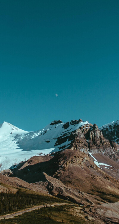 雪山丘