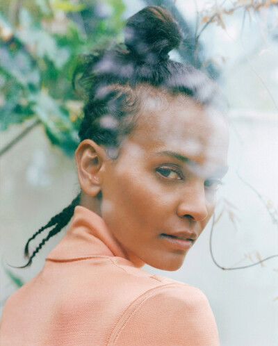 《Self Service》春夏刊
摄影：Vicki King
出镜：Harleth Kuusik, Kasia Struss, Liya Kebede, Maartje Verhoef