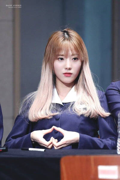 Luda 李露朵