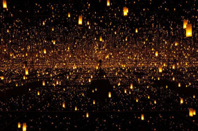 草间弥生在Hirshhorn Museum开展的装置艺术2