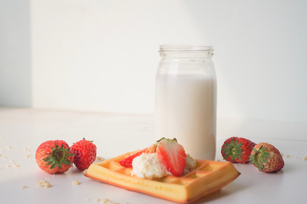 strawberry waffle 草莓华夫饼