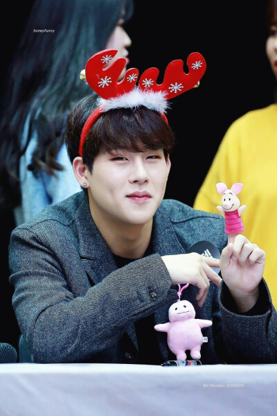 ❤❤MonstaX〔161119〕光州签售 Jooheon李周宪〔cr.logo，禁二改商用涂抹logo转载请注明原出处〕 ​ ​​​