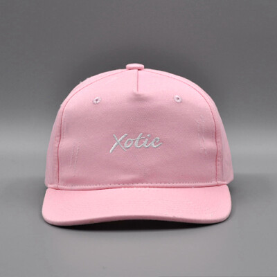 XOTIC Destroyed Logo Snapback 粉红色