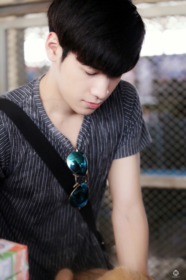 kongphop 钢炮 泰剧一年生 SingtoPrachaya 小狮子
cr.twitter:@SingtoFanclub