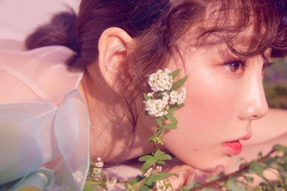 金泰妍 少女时代 taeyeon官网更新TAEYEON MY VOICE DELUXE EDITION 预告图