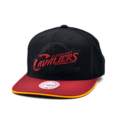 双11抢购 Mitchell and Ness 克利夫兰 骑士队 黑红 棒球帽