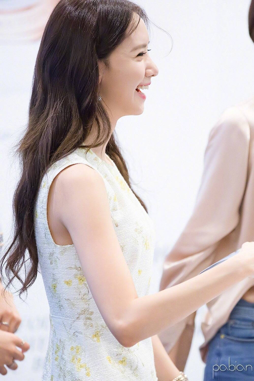 [禁二]林允儿(yoona)1990年5月30日出生于首尔,韩国女歌手,演员,女子