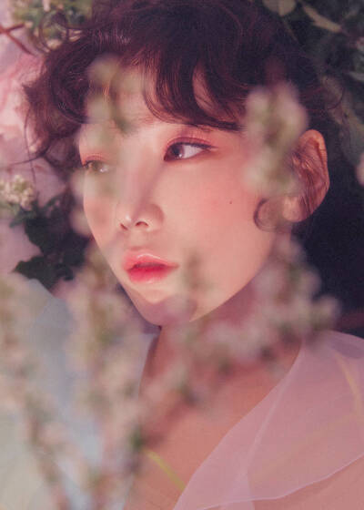 金泰妍 少女时代 taeyeon官网更新TAEYEON MY VOICE DELUXE EDITION 预告图