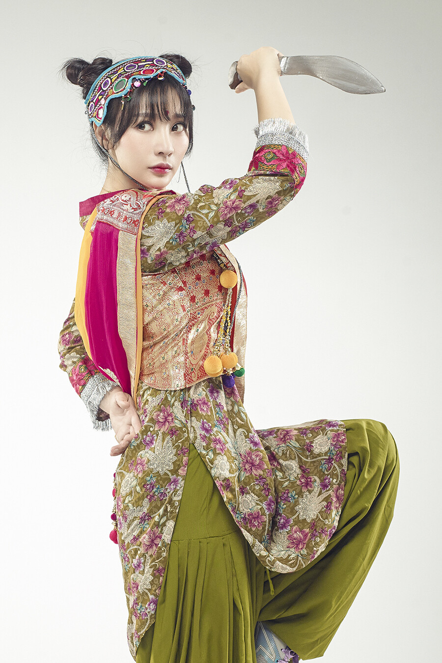 柳岩《大闹天竺》饰演吴静