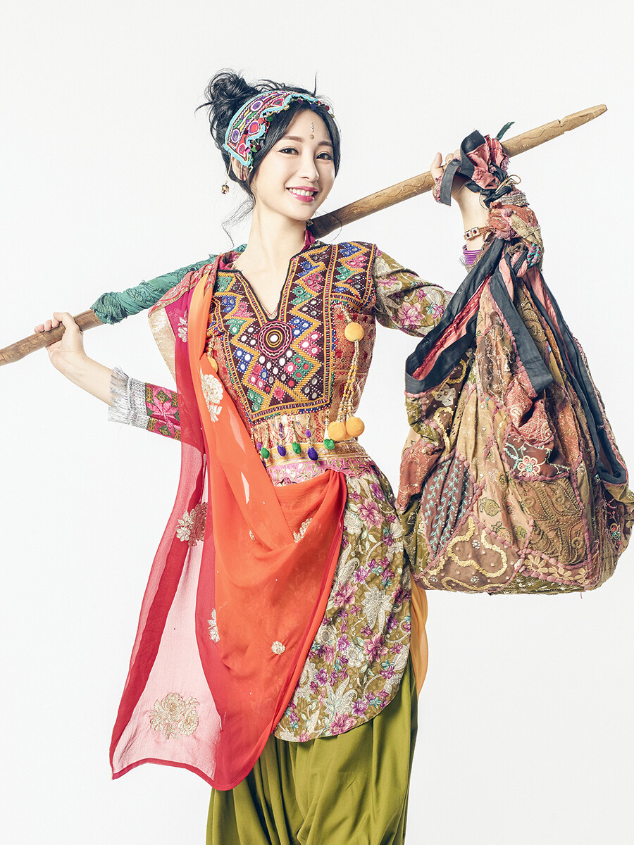 柳岩大闹天竺饰演吴静