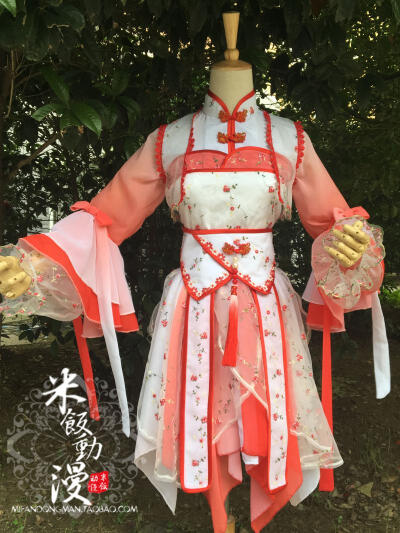 定制 古装/cos服 红色渐变 短古cos 重雪芝/ 霓漫天/锦鲤抄 刺绣短古