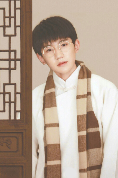 #王源 #TFBOYS 王牌对王牌 高清 手机壁纸尺寸手机桌面背景桌面锁屏聊天背景