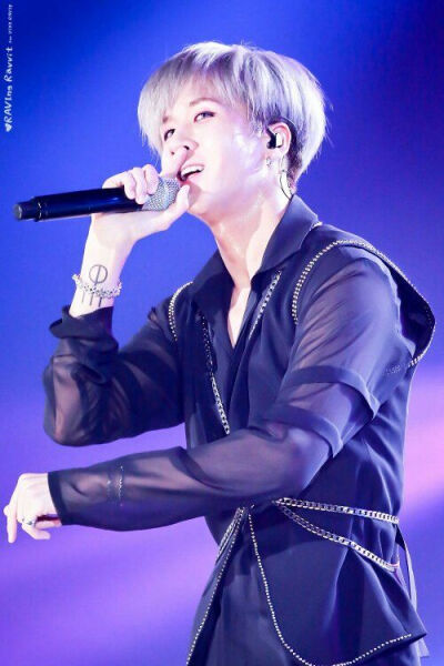 VIXX ravi