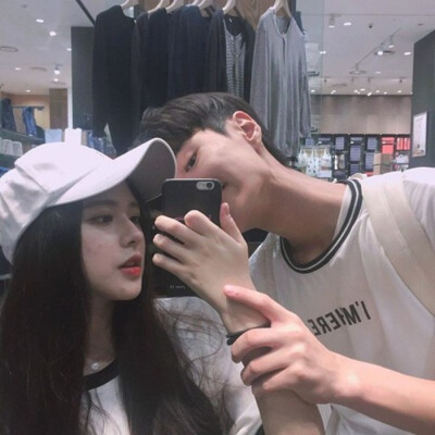 唯有爱你与美食不可负 ❤情侣头像 高清女头❤动漫❤搞怪 by千紫8