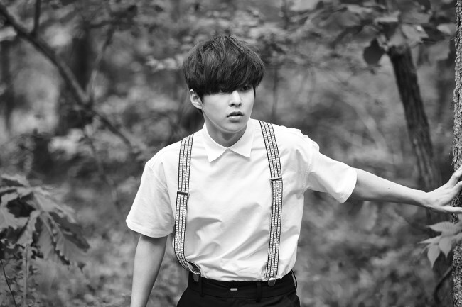 EXO《Love Me Right》：XIUMIN