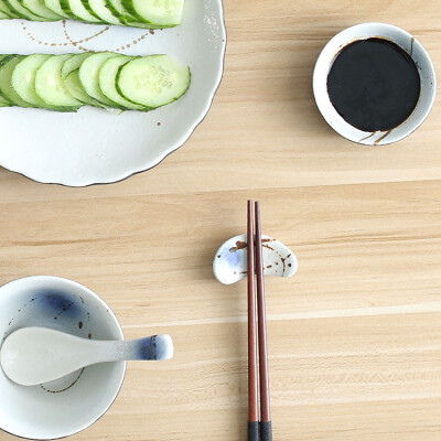 素宝 赤流筷子架陶瓷架托筷架家用筷架日式清新餐具创意小筷枕