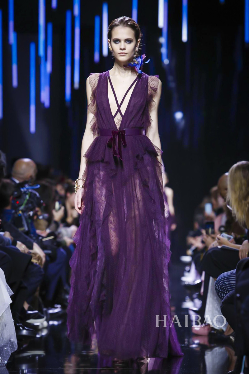 艾莉萨博eliesaab2017秋冬时装秀